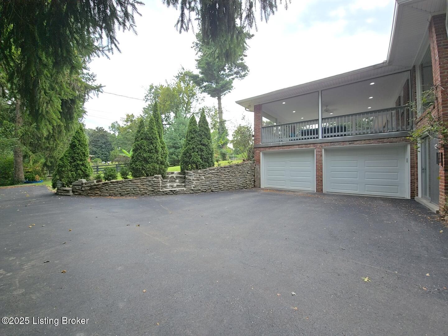 5314 Hempstead Road Louisville, KY 40207 - Photo 60 of 69 DJI_20250905_161431_139