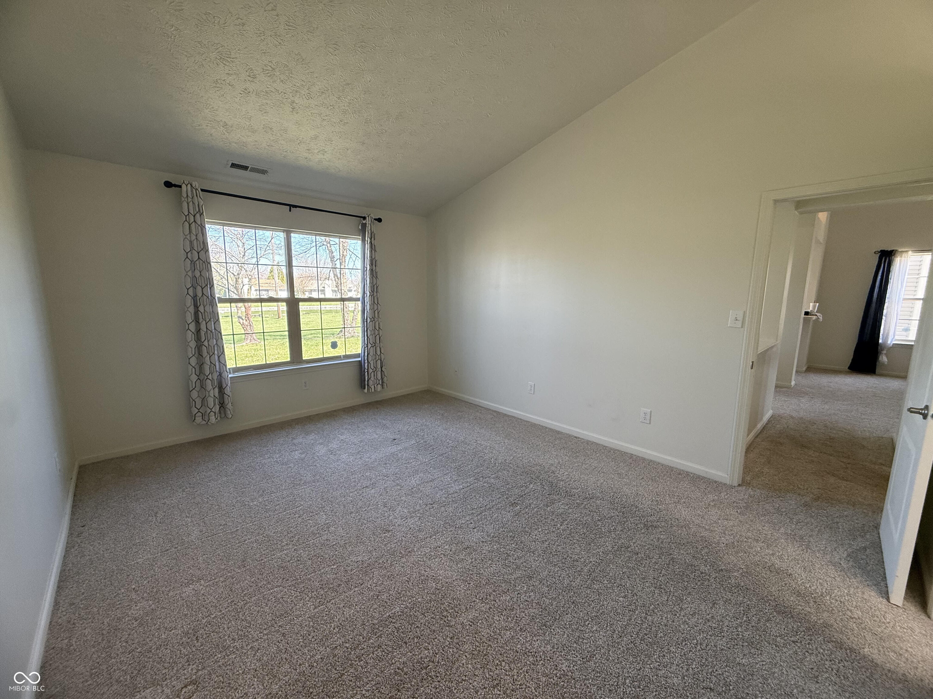 6018 Riva Ridge Drive Indianapolis, IN 46237 - Photo 11 of 24