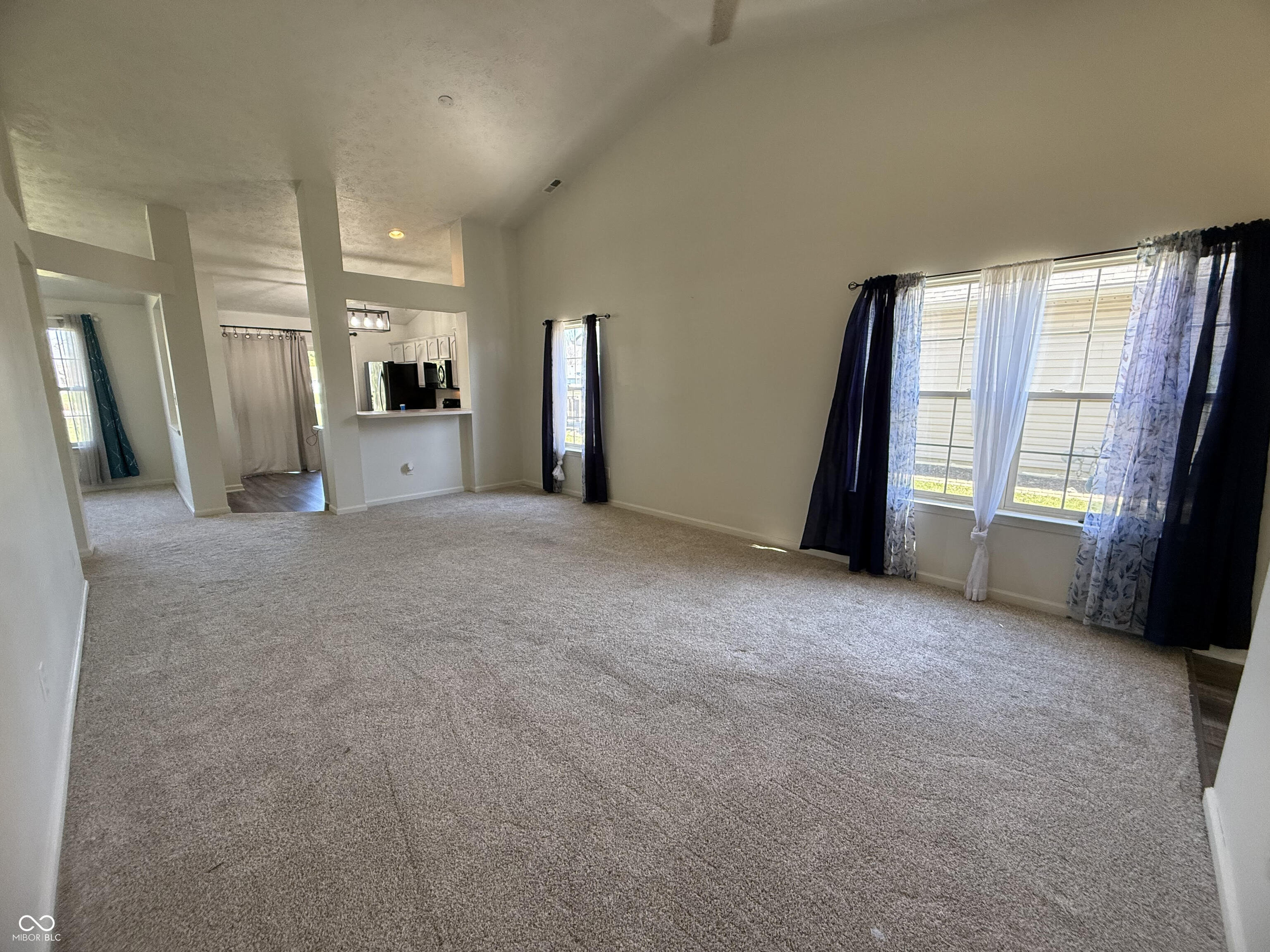 6018 Riva Ridge Drive Indianapolis, IN 46237 - Photo 3 of 24