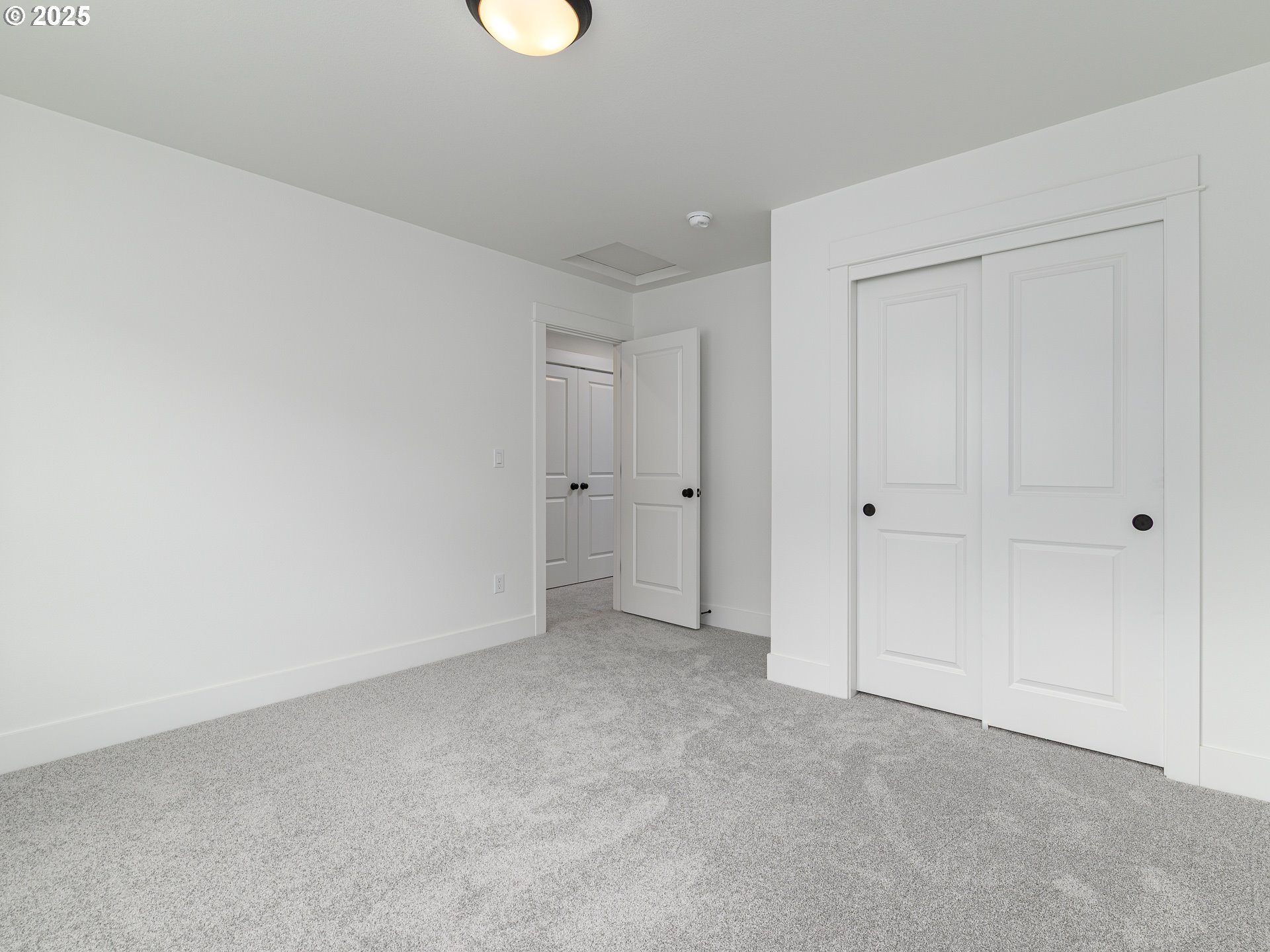 2271 Southwest Phyllis Place Gresham, OR 97080 - Photo 28 of 41