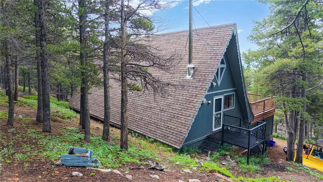 a backyard of a house with lots of green space
