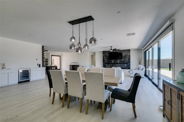 $1,625,000 | 8741 Grand Pass Court, Las Vegas, NV 89113