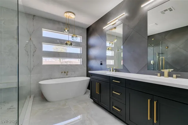 $1,625,000 | 8741 Grand Pass Court, Las Vegas, NV 89113