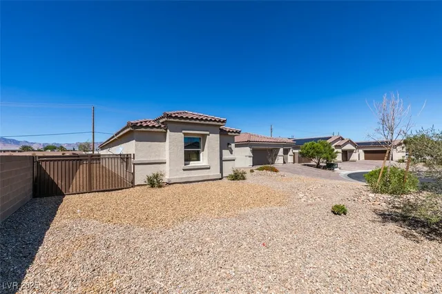 $1,625,000 | 8741 Grand Pass Court, Las Vegas, NV 89113