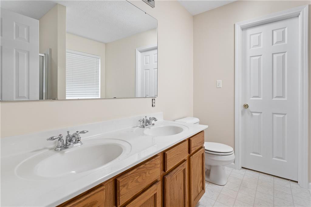 1407 Fall Ridge Drive Brownsburg, IN 46112 - Photo 14 of 25