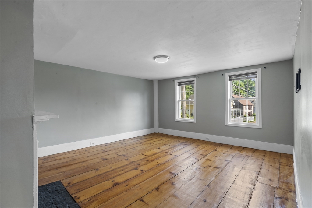 2 Princeton Road Sterling, MA 01564 - Photo 19 of 32