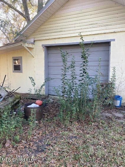 213 Pine Street Seminary, MS 39479 - Photo 12 of 16 Garage2