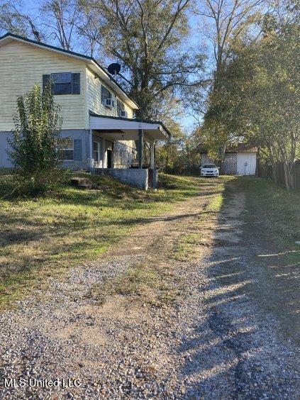 213 Pine Street Seminary, MS 39479 - Photo 2 of 16 Side drive