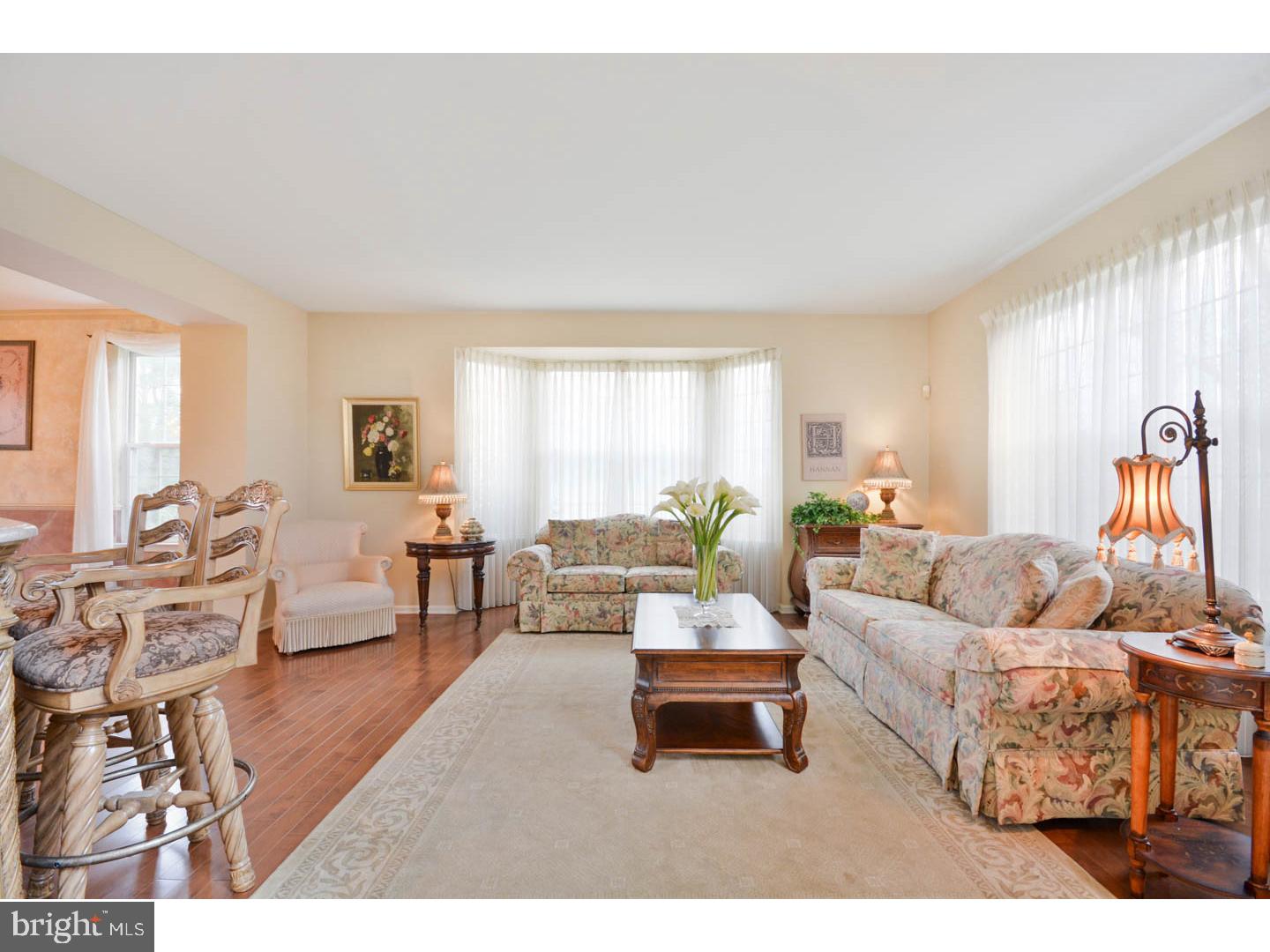 1813 Arrowtrail Road Williamstown, NJ 08094 - Photo 5 of 25 Gallery Image 5