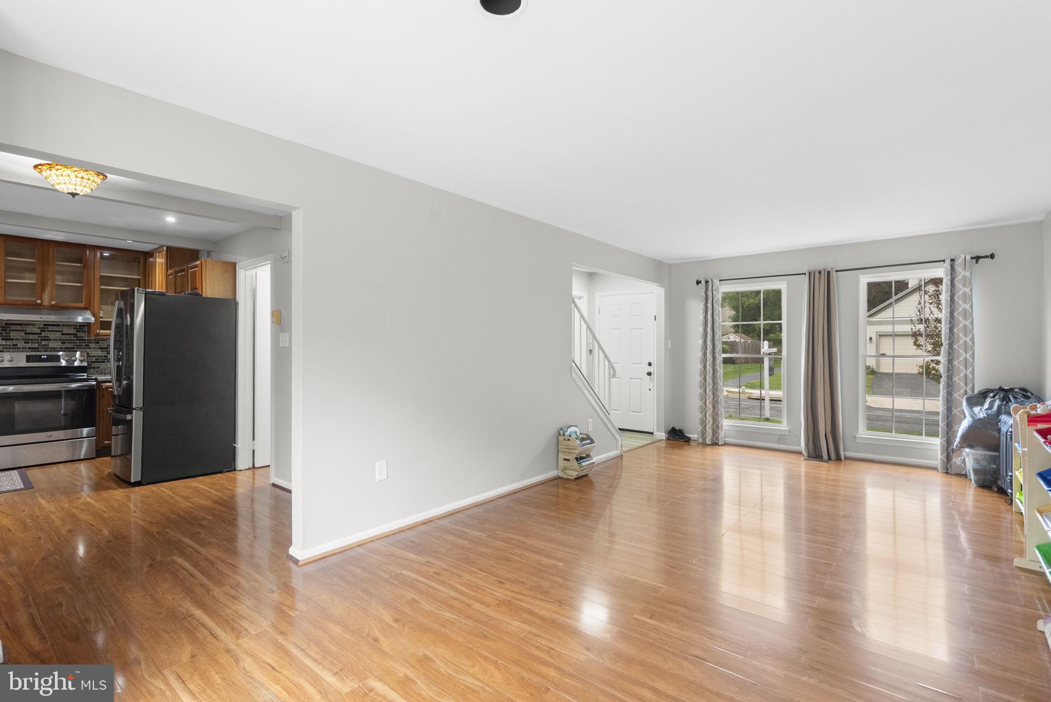 11604 Ranch Lane North Potomac, MD 20878 - Photo 2 of 17