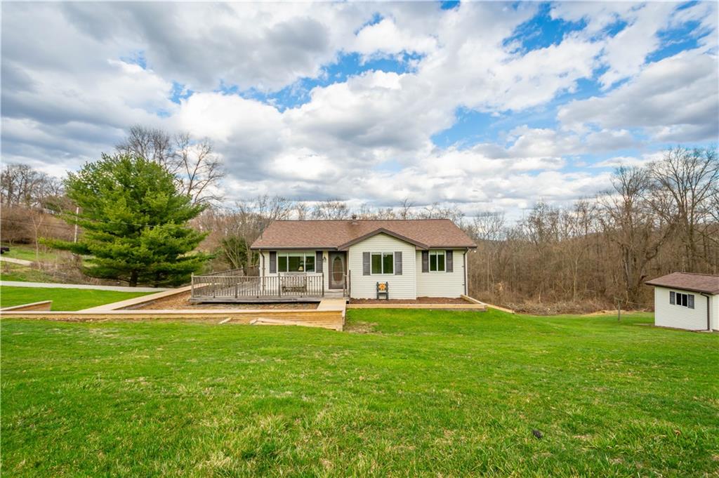1235 Mounts Road Washington, PA 15301 - Photo 2 of 25