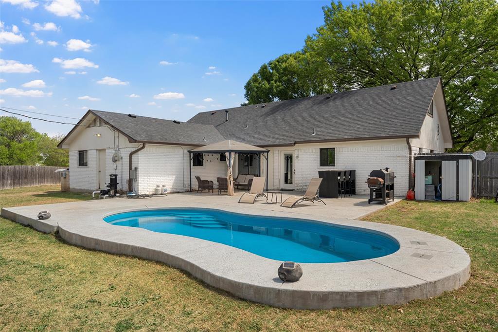 128 East Johnson Street Hewitt, TX 76643 - Photo 29 of 40
