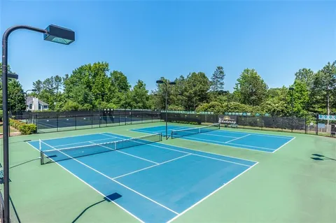 a view of a tennis court