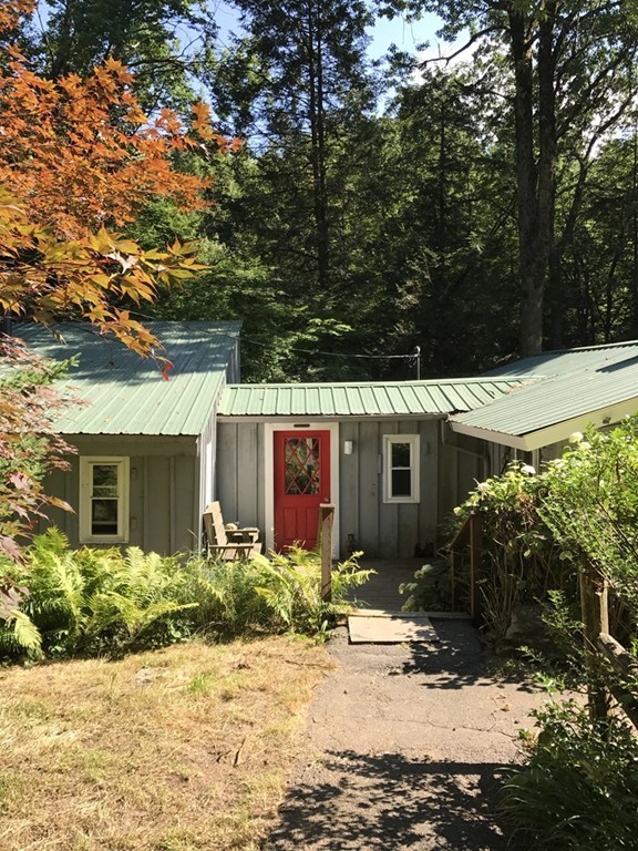 25 Lakeview Road Shutesbury, MA 01072 - Photo 2 of 18 Gallery Image 2