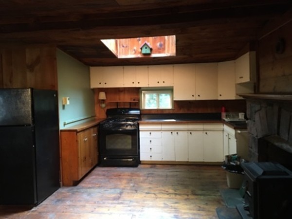 25 Lakeview Road Shutesbury, MA 01072 - Photo 5 of 18 Gallery Image 5