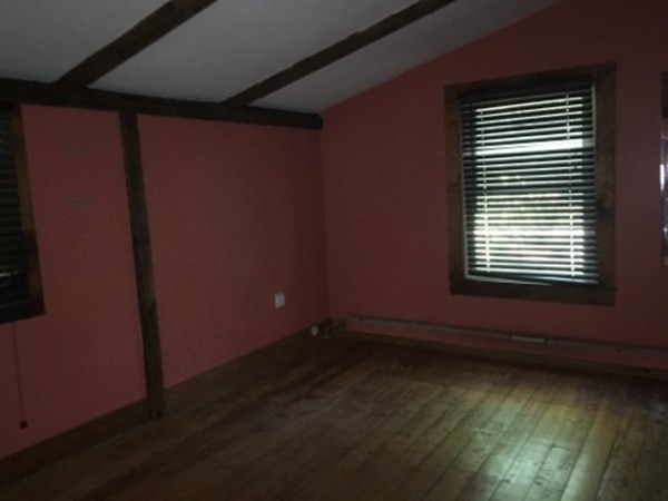 25 Lakeview Road Shutesbury, MA 01072 - Photo 9 of 18 Gallery Image 9