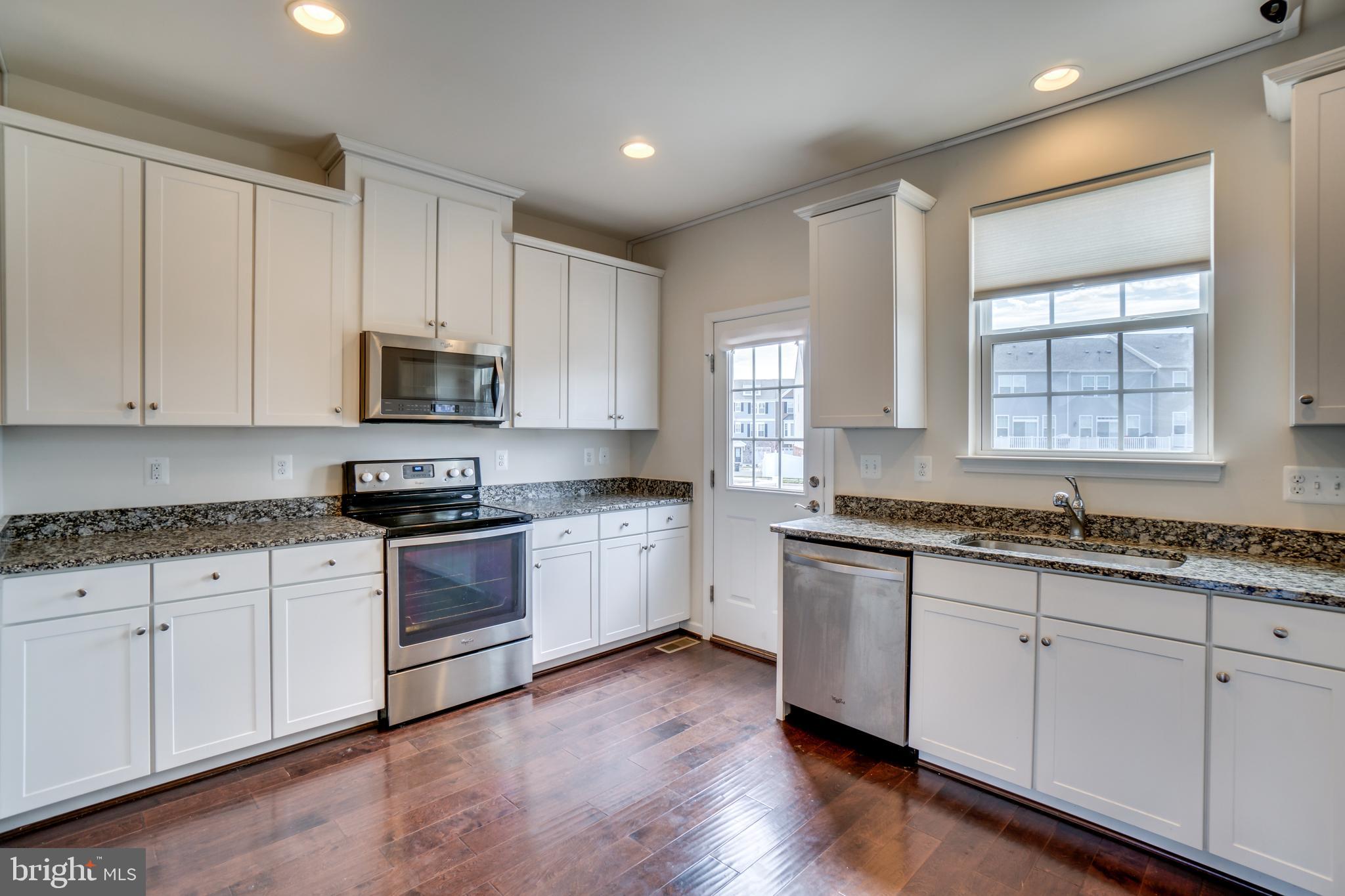 8385 Scotland Loop, Unit 68 Manassas, VA 20109 - Photo 2 of 30 Kitchen with door to deck