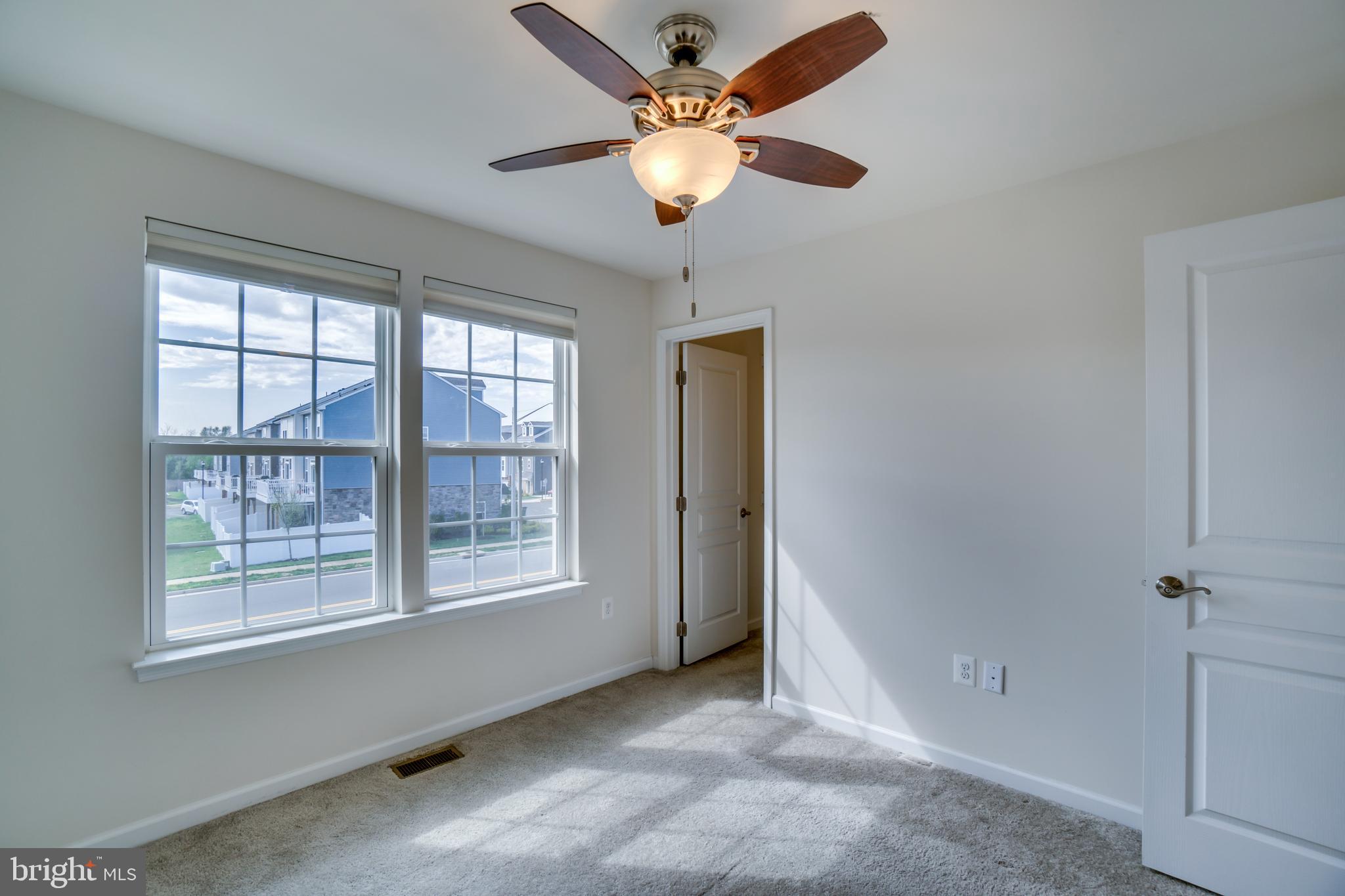 8385 Scotland Loop, Unit 68 Manassas, VA 20109 - Photo 17 of 30 Bedroom