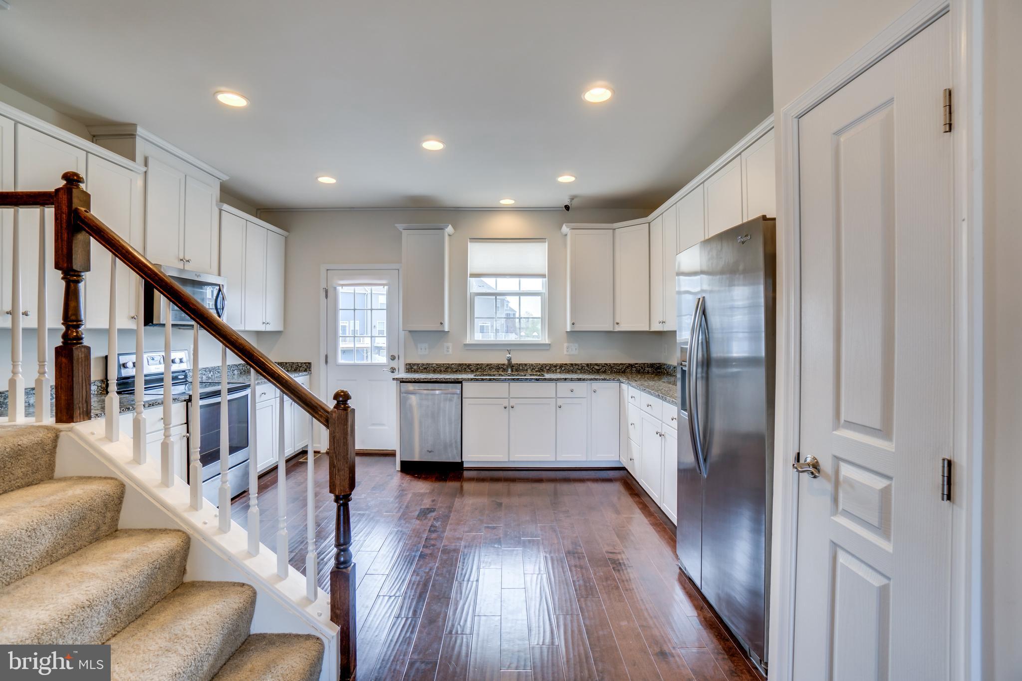 8385 Scotland Loop, Unit 68 Manassas, VA 20109 - Photo 7 of 30 Pantry
