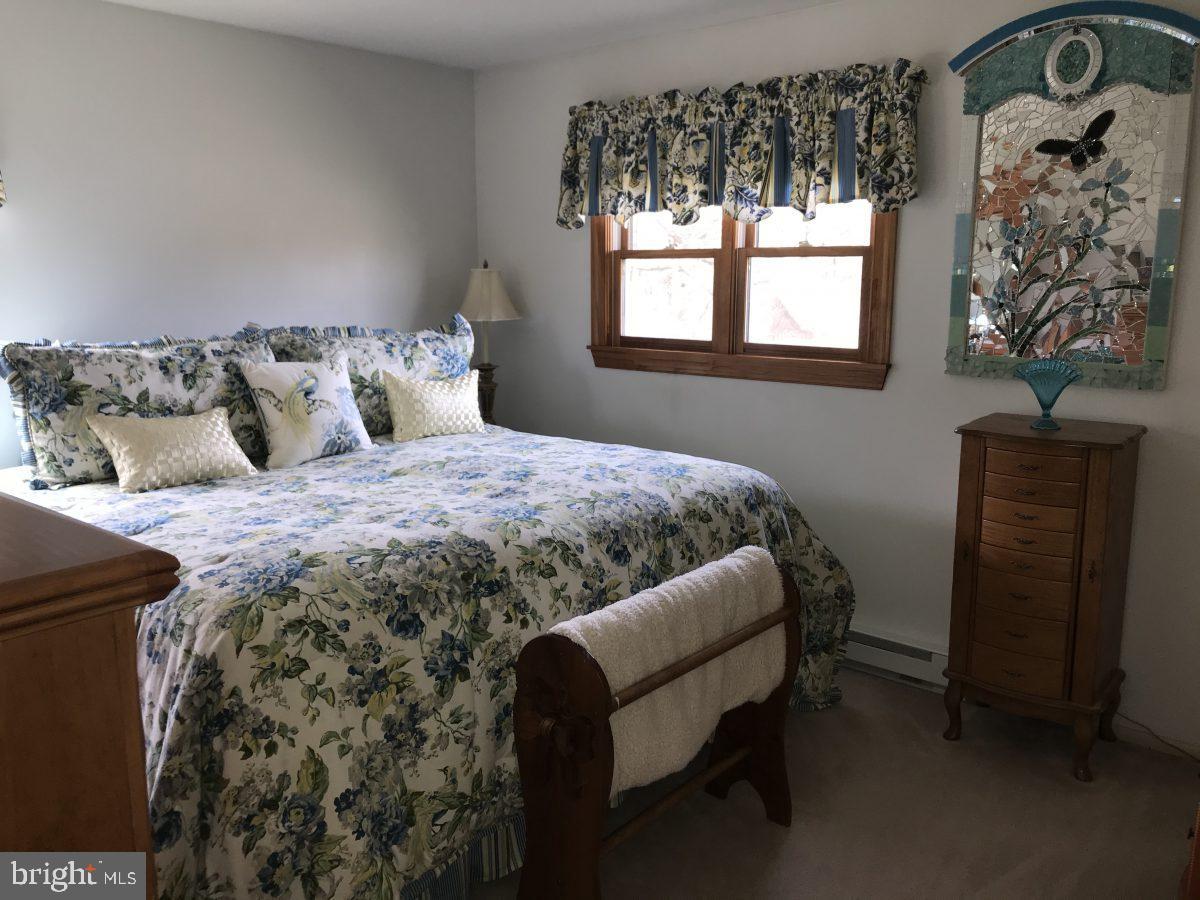 2046 North Ridge Road Perkasie, PA 18944 - Photo 10 of 15