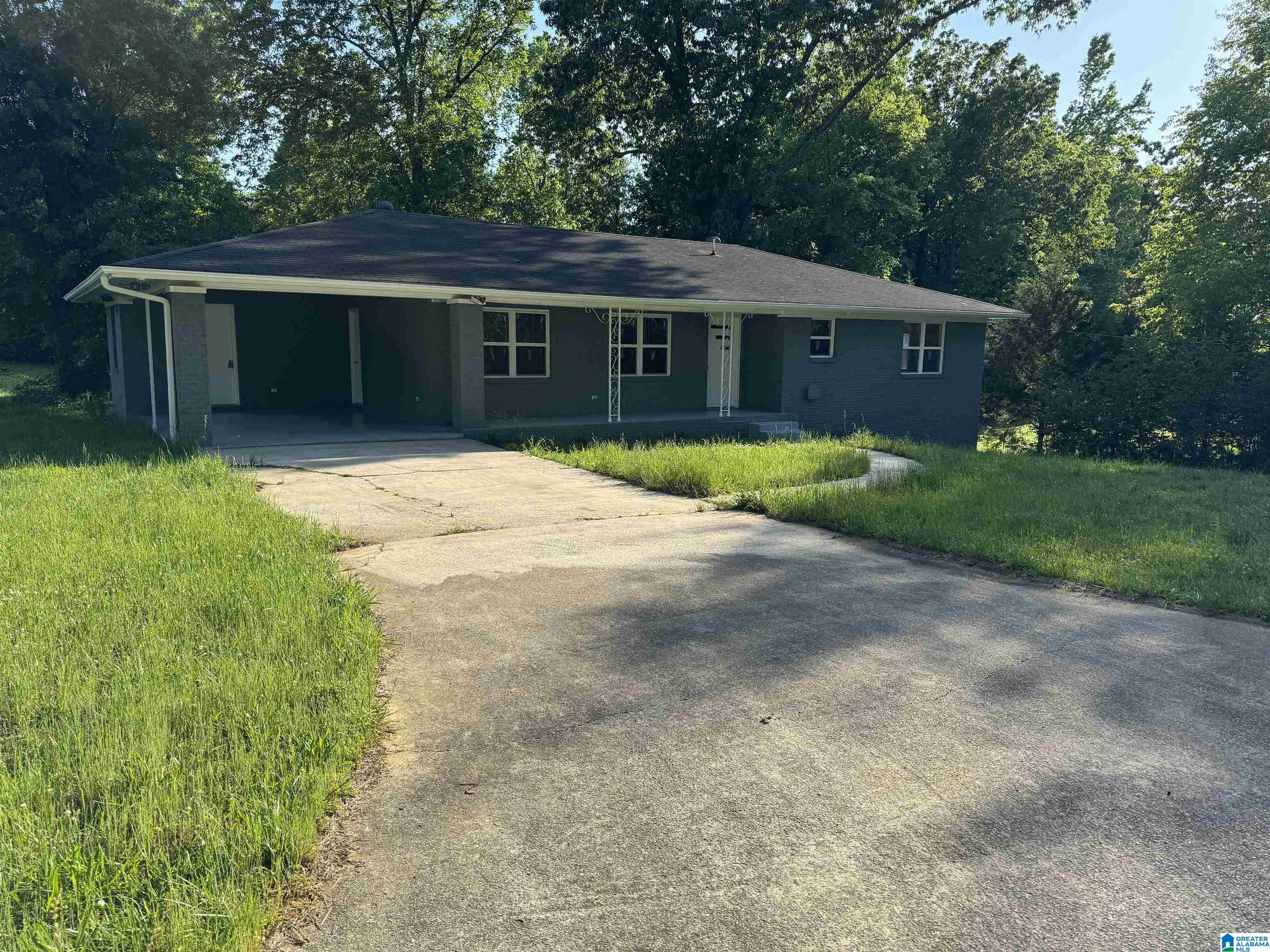 144 County Road 33 Oneonta, AL 35121 - Photo 7 of 11
