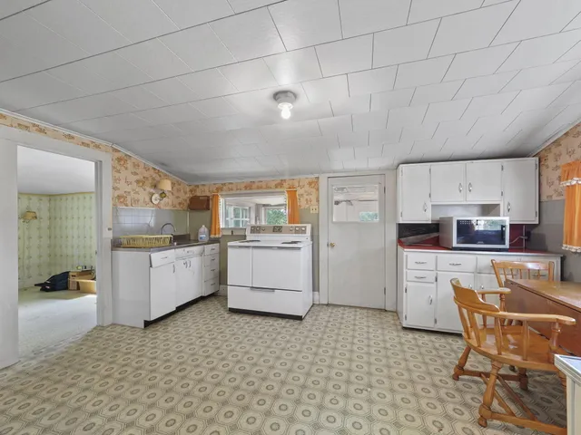 $100,000 | 742 Paluster Street, Cadillac, MI 49601