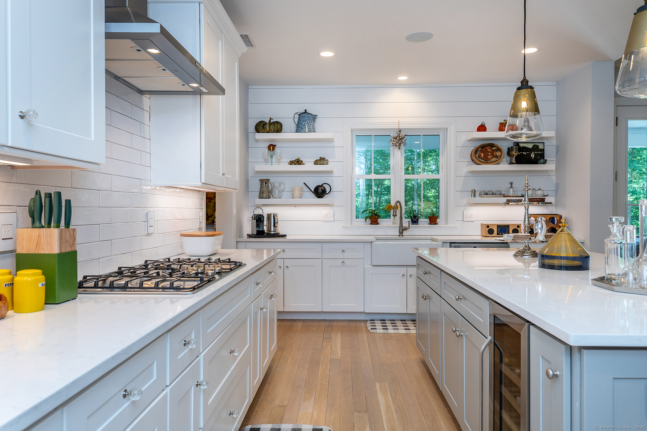 73 Long River Road Sherman, CT 06784 - Photo 8 of 31