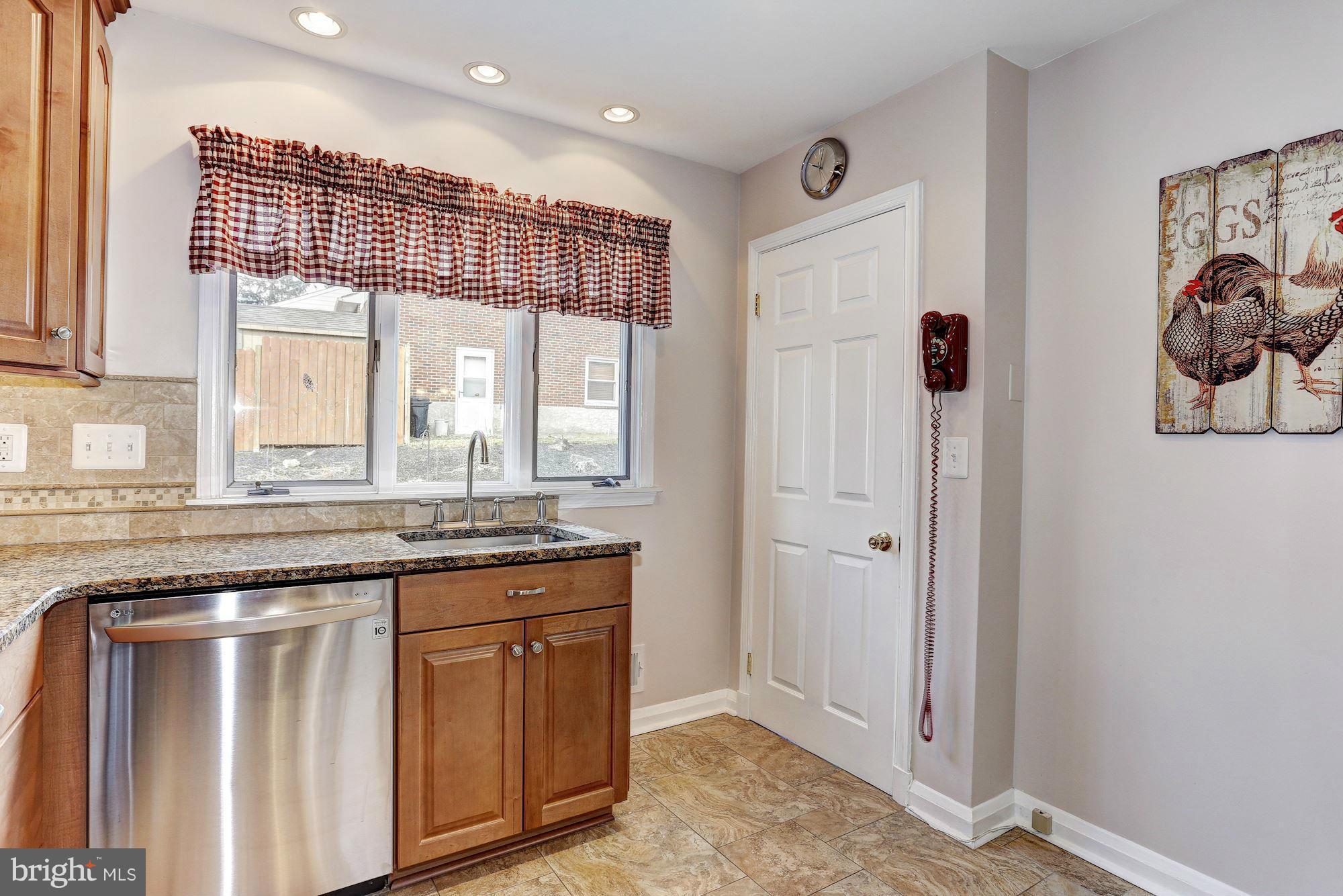 530 Brook Road Baltimore, MD 21286 - Photo 12 of 30 Kitchen