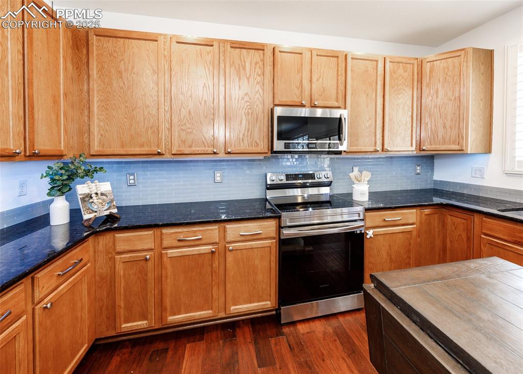 9108 Sunningdale Road Peyton, CO 80831 - Photo 4 of 50