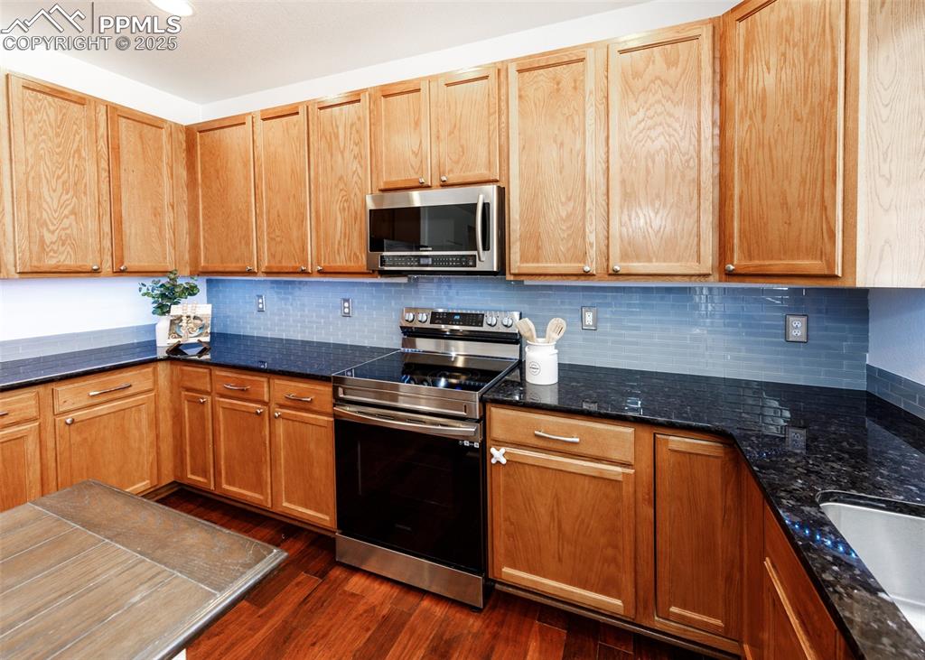 9108 Sunningdale Road Peyton, CO 80831 - Photo 5 of 50