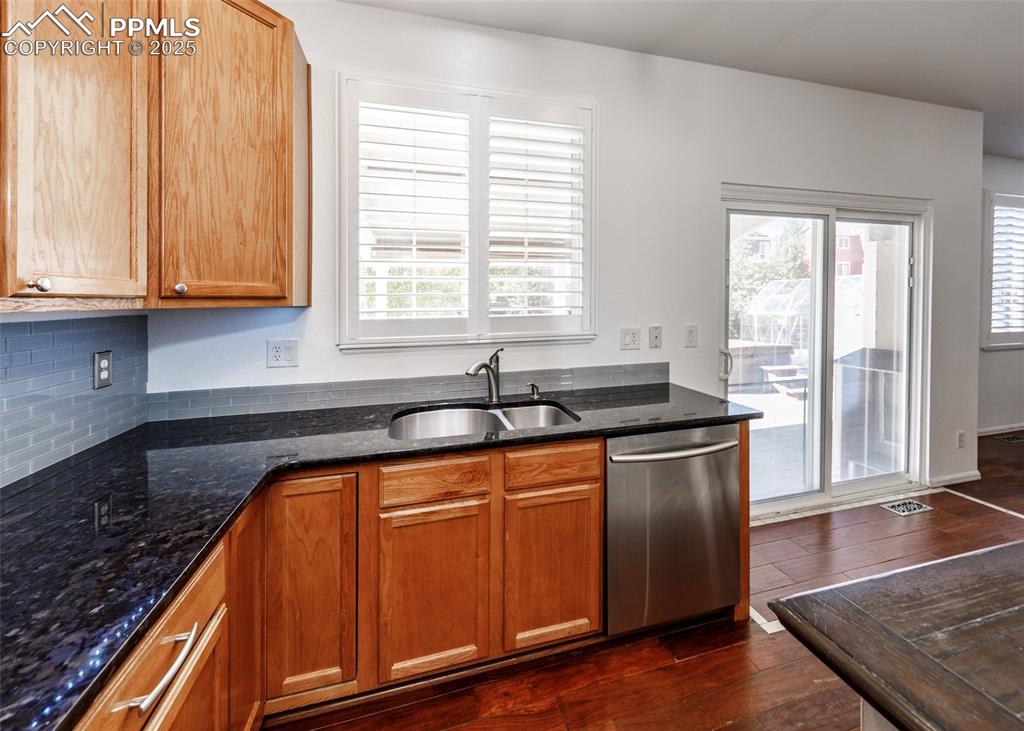 9108 Sunningdale Road Peyton, CO 80831 - Photo 7 of 50