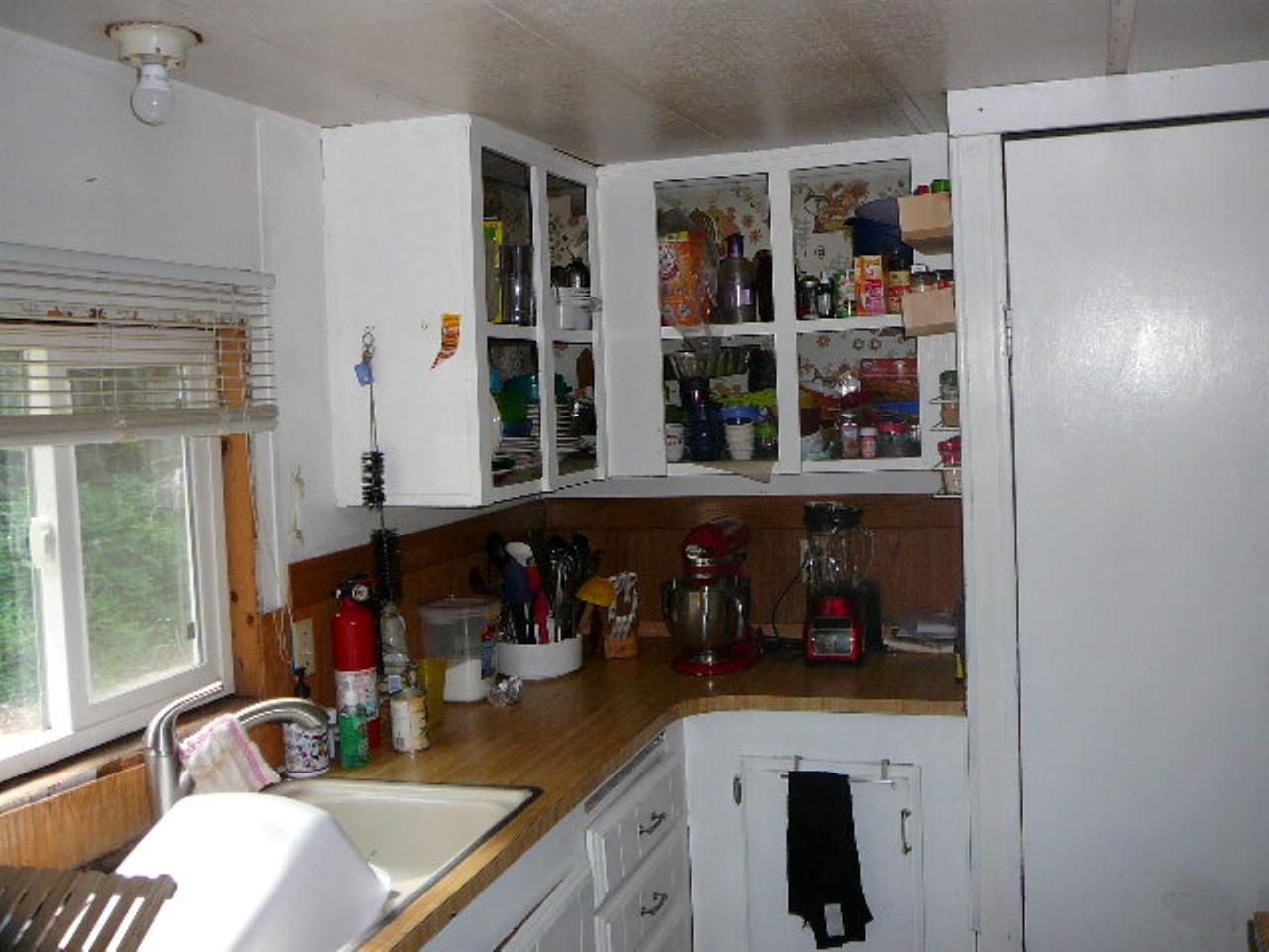 4879 Merritt Road Clayton, WA 99110 - Photo 3 of 14