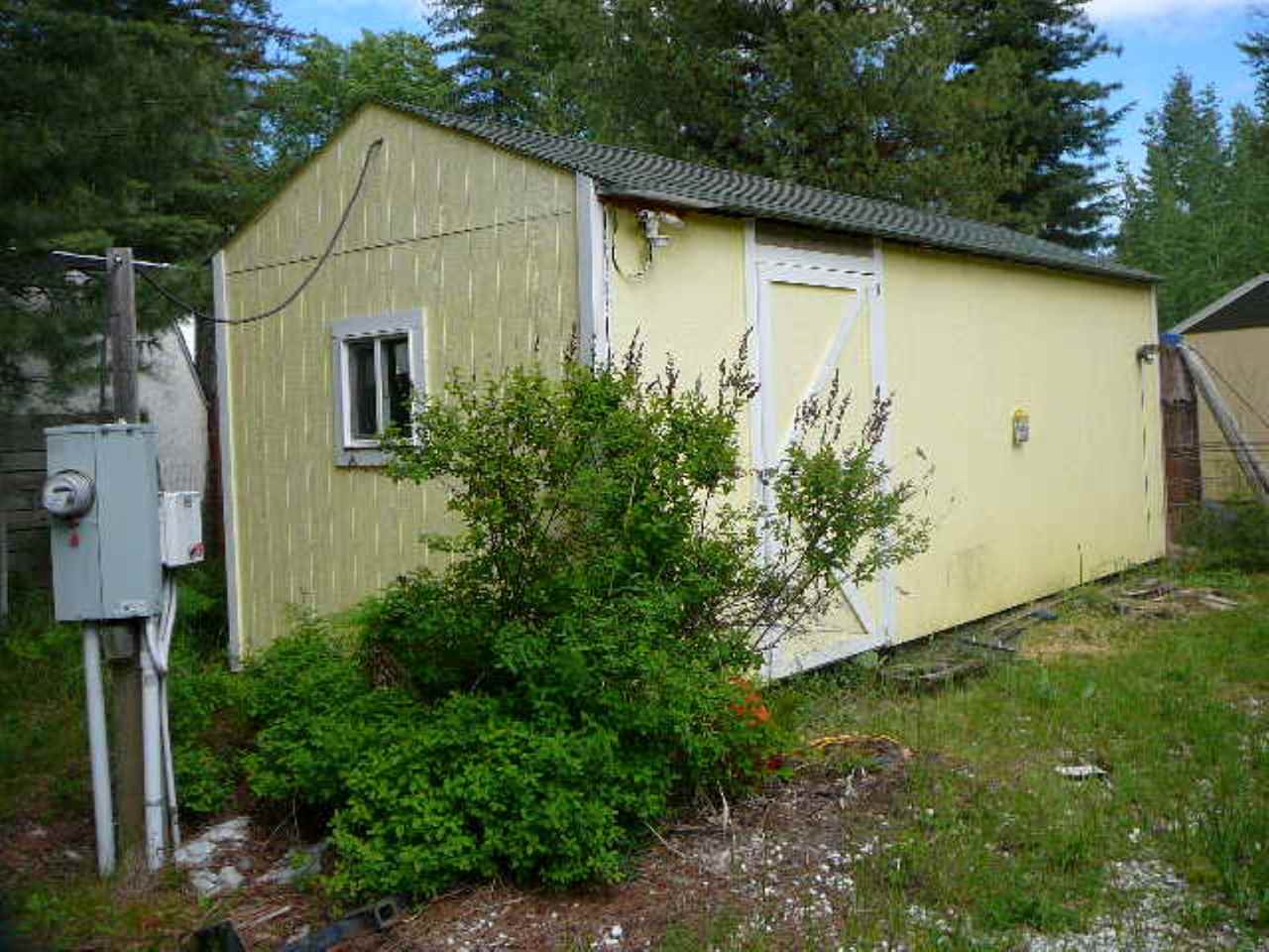 4879 Merritt Road Clayton, WA 99110 - Photo 8 of 14