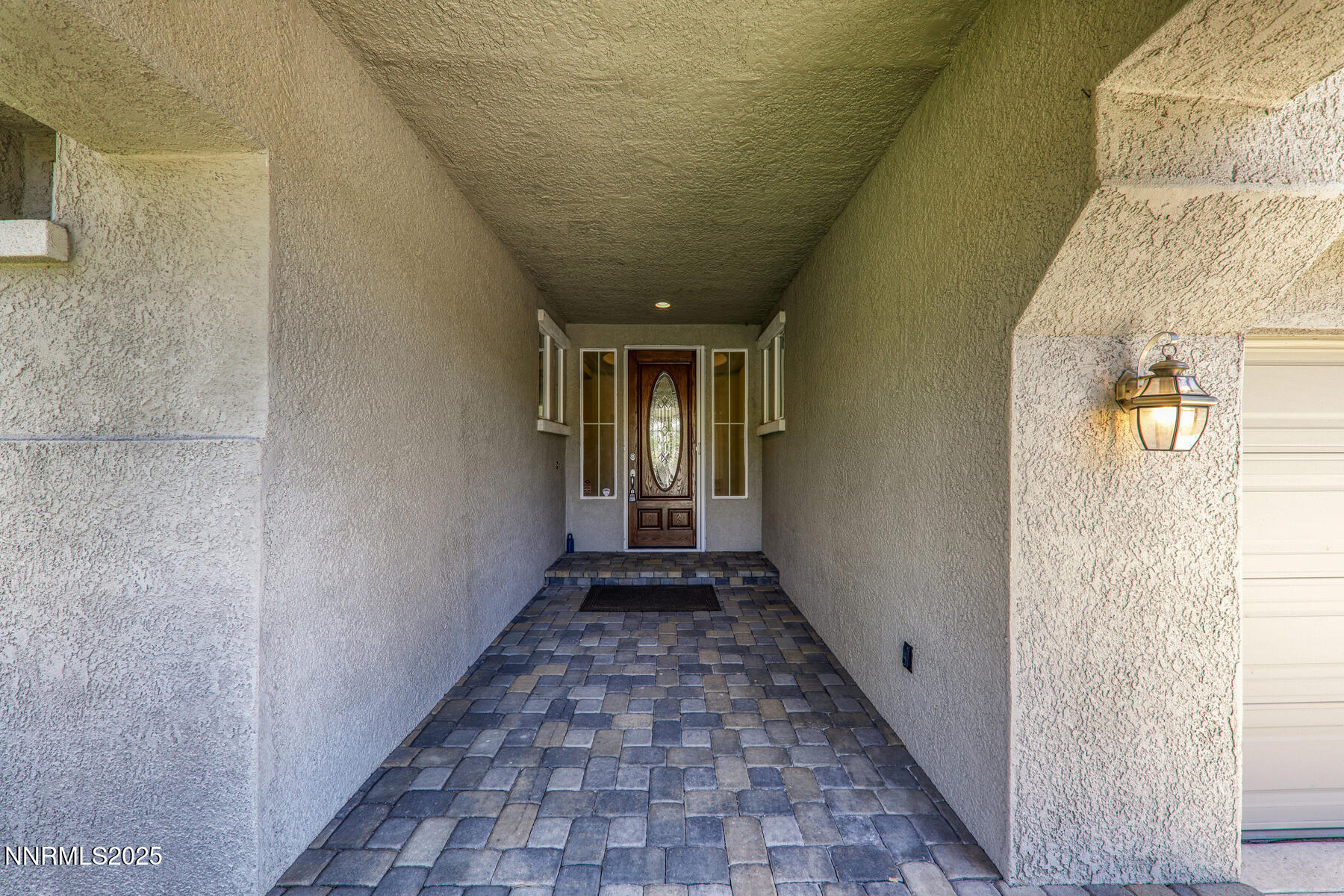 8890 Chipshot Trail Reno, NV 89523 - Photo 9 of 36 a view of a hallway