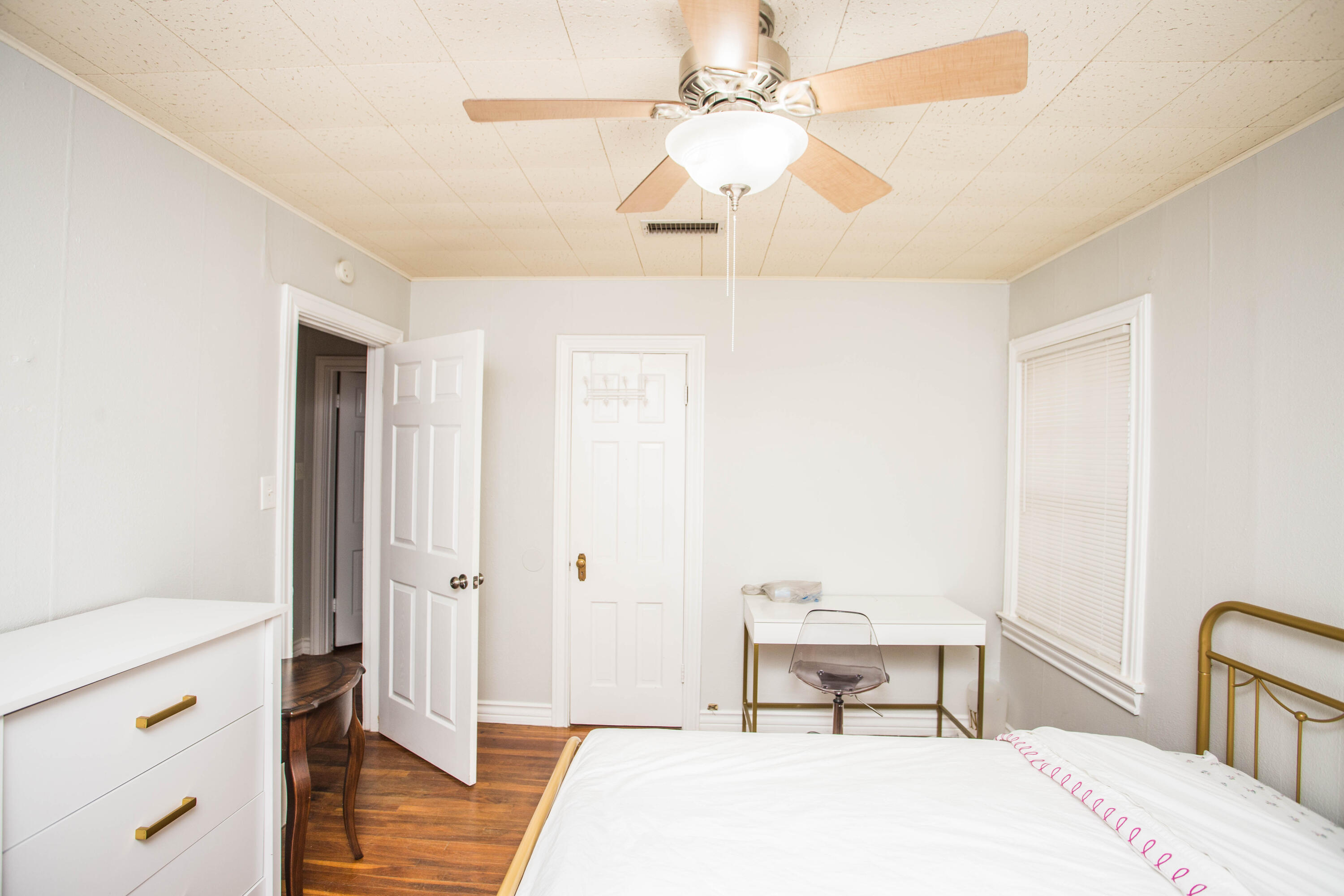 2408 32nd Street Lubbock, TX 79411 - Photo 17 of 31 5V2A7973