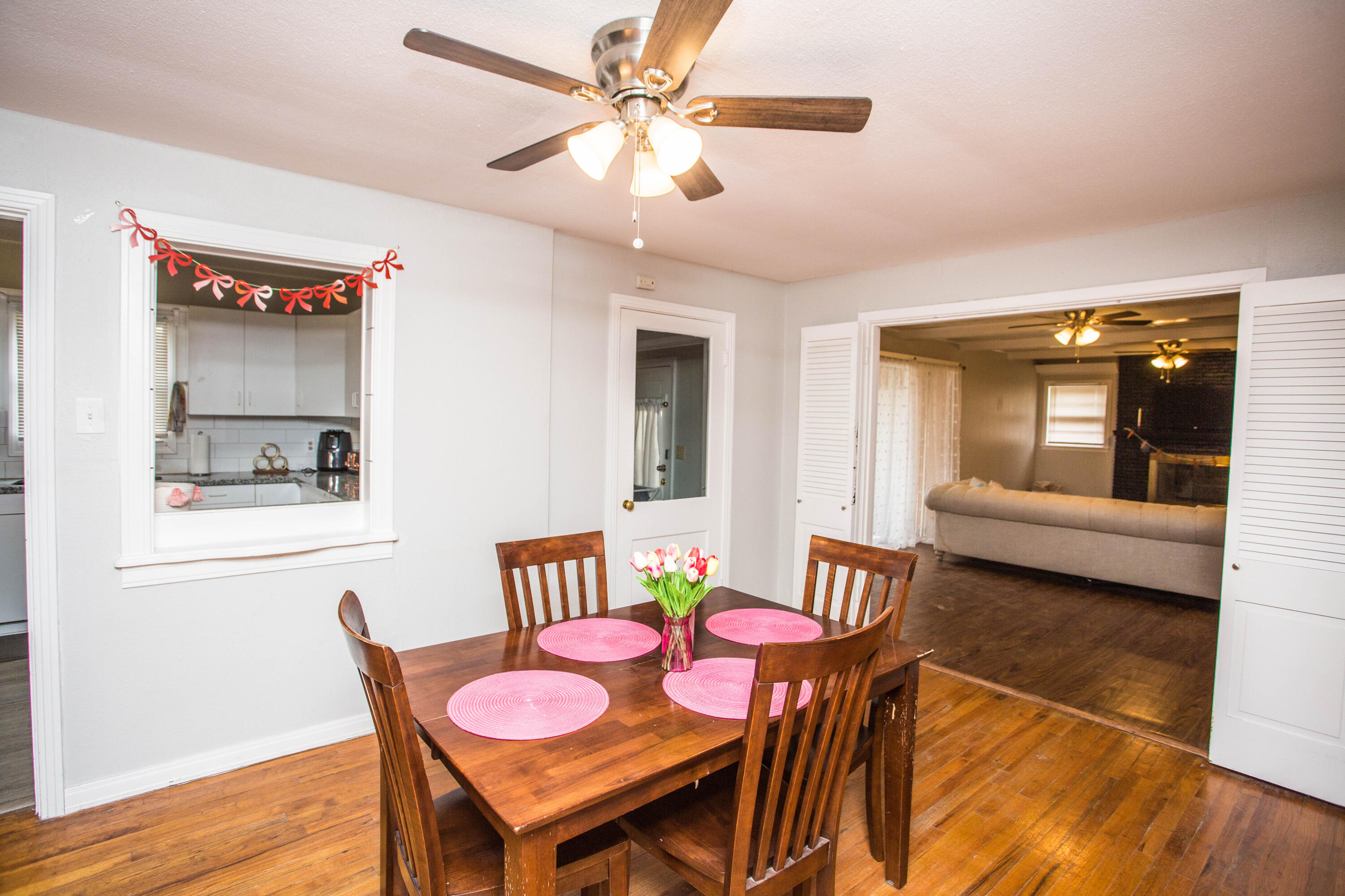 2408 32nd Street Lubbock, TX 79411 - Photo 7 of 31 5V2A7985
