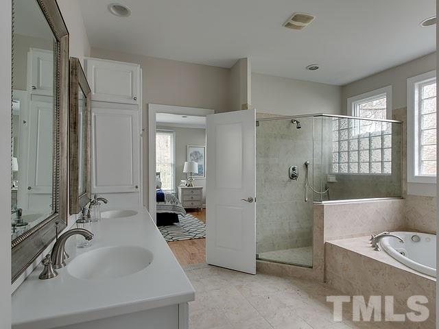 2929 Claremont Road Raleigh, NC 27608 - Photo 16 of 25