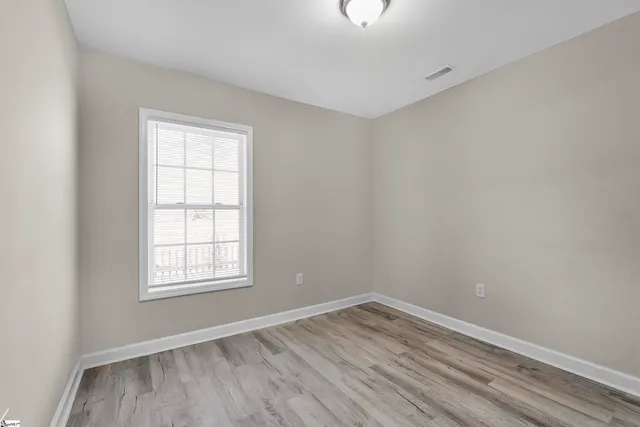 $299,000 | 3 Rivereen Way, Simpsonville, SC 29680