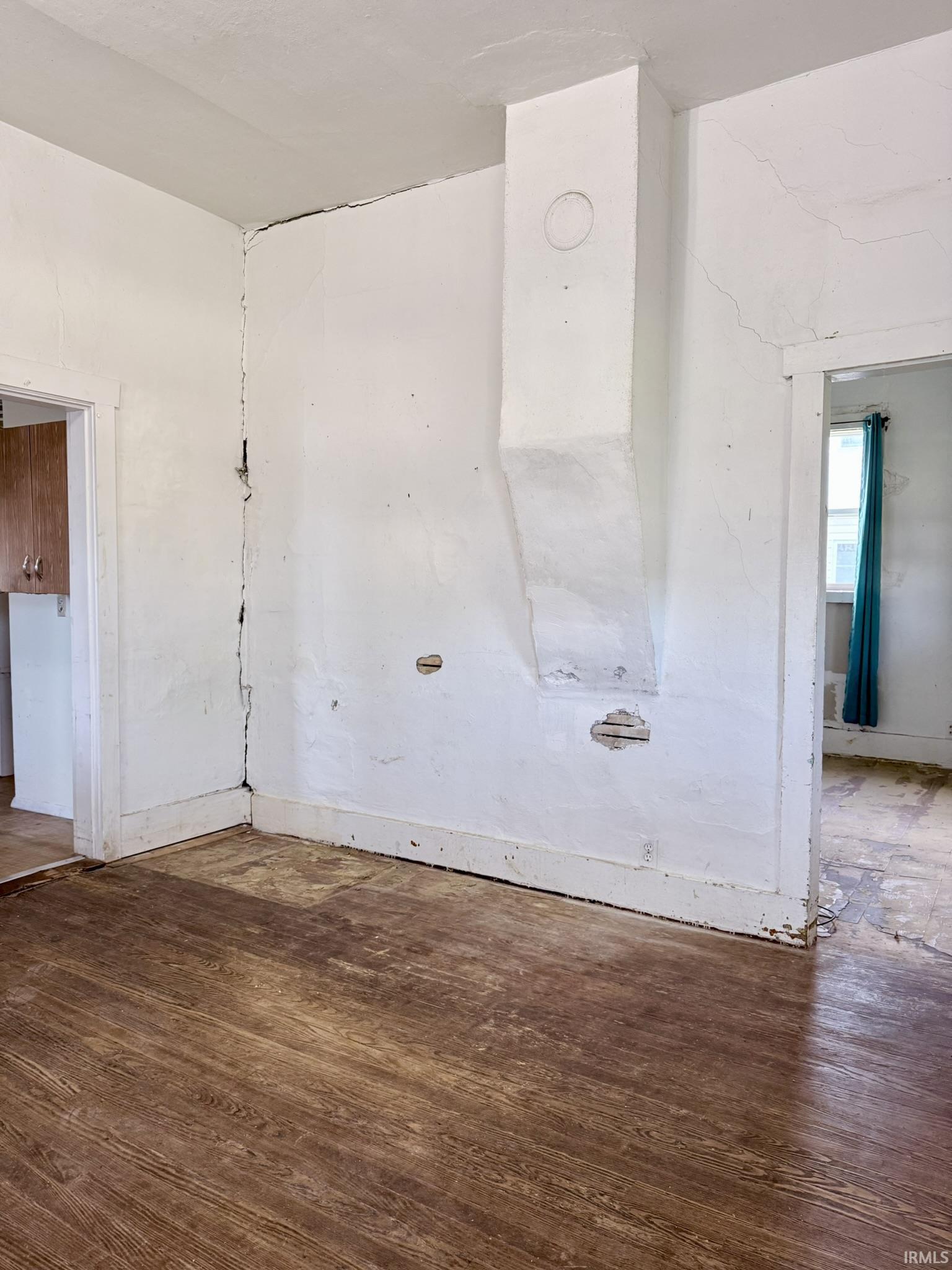 955 South Shank Street Portland, IN 47371 - Photo 6 of 15