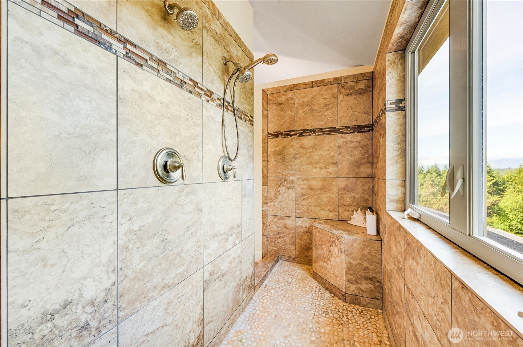 83 Octopus Court Quilcene, WA 98376 - Photo 20 of 40 a bathroom with a shower and a shower