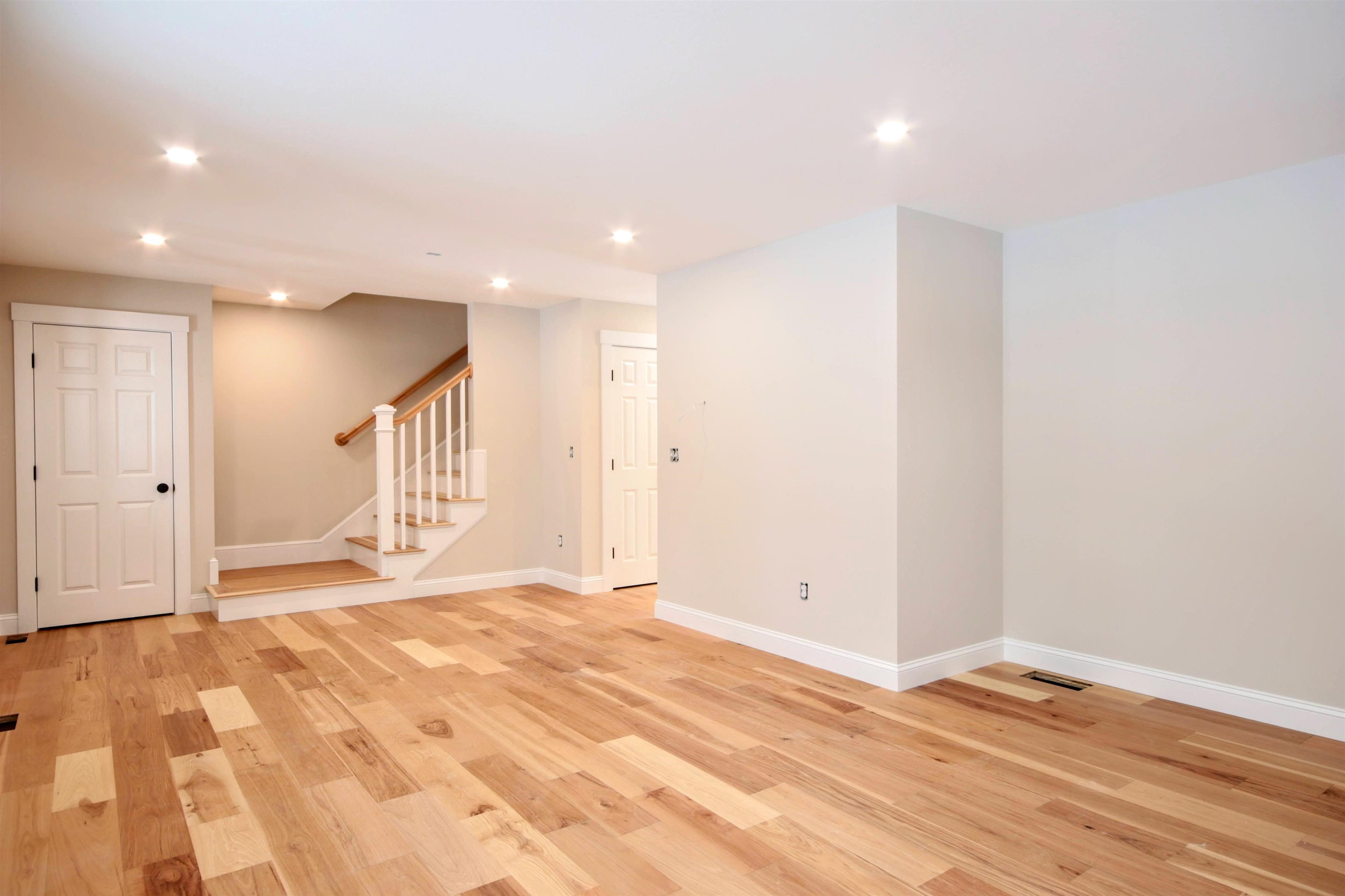 67 Bailey Drive Rochester, NH 03868 - Photo 5 of 37