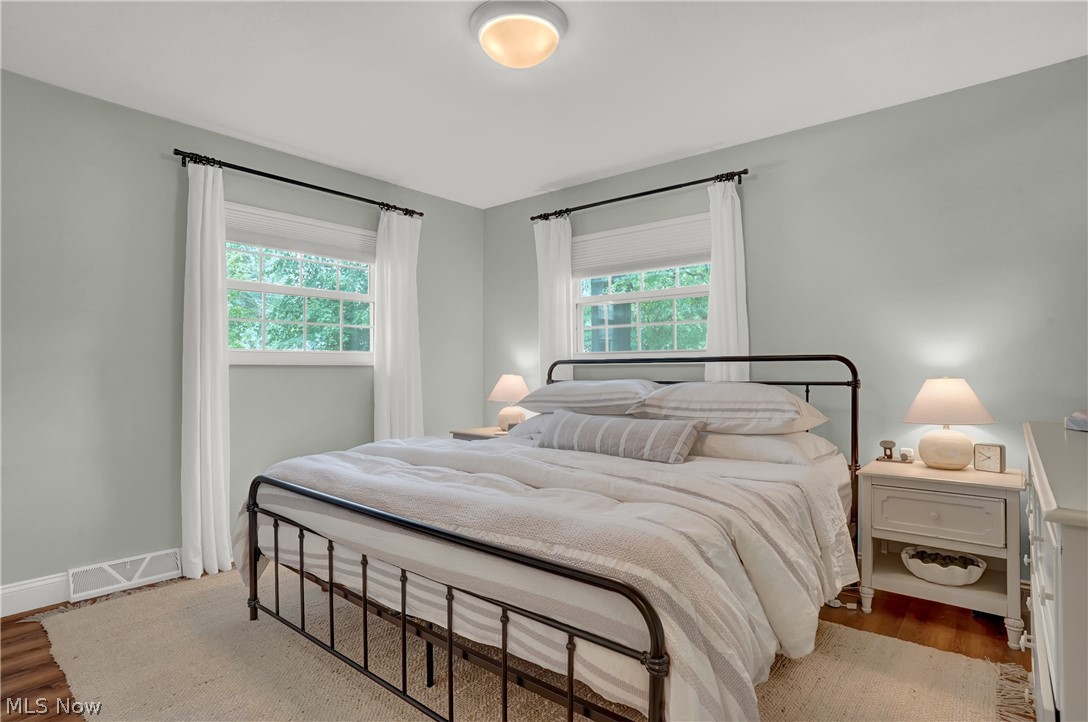 3646 Oak Road Stow, OH 44224 - Photo 20 of 35 Master bedroom.