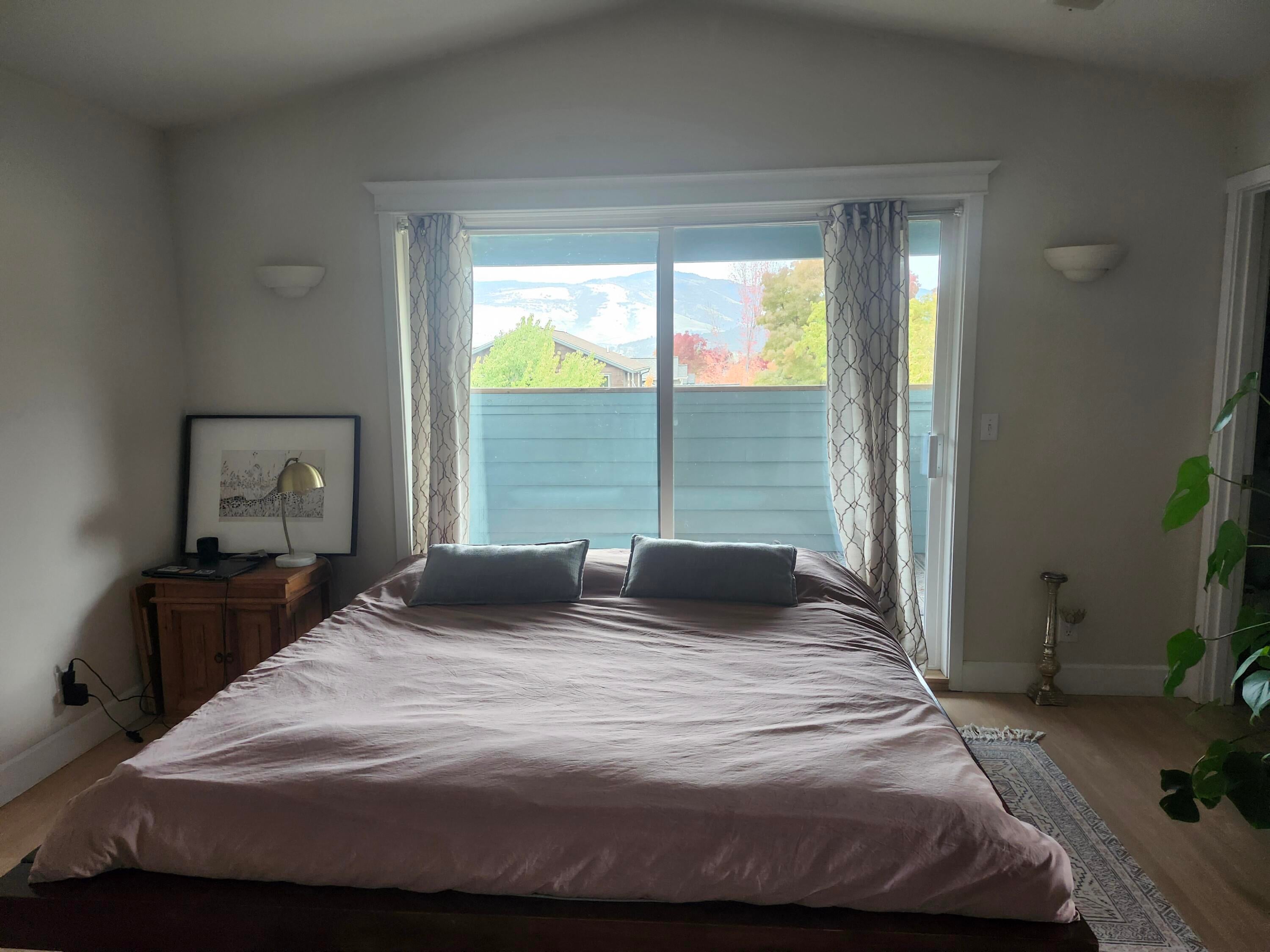 996 Spring Way Ashland, OR 97520 - Photo 9 of 16 Photo 9