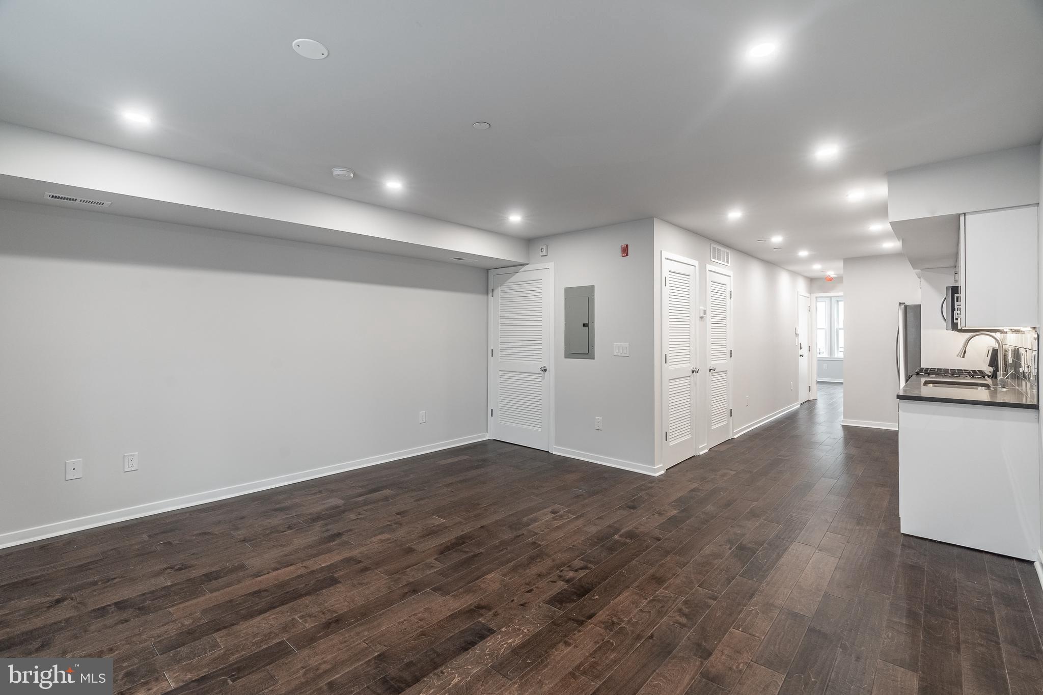 752 South 8th Street, Unit 2 Philadelphia, PA 19147 - Photo 9 of 13