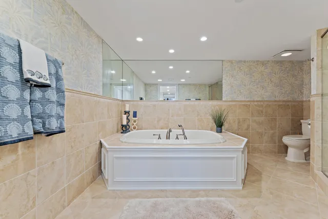 $2,350,000 | 19670 South Beach Road, Unit B303, Jupiter, FL 33469