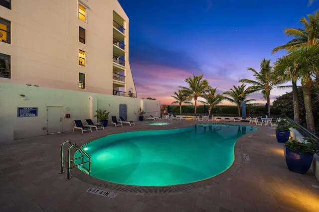 $2,195,000 | 19670 South Beach Road, Unit B303, Jupiter, FL 33469