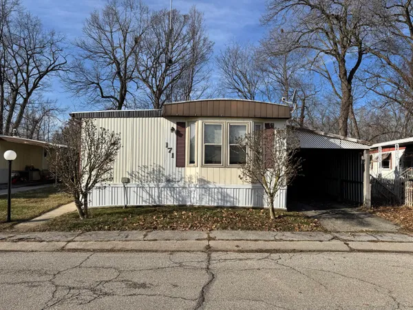 $25,000 | 1100 South Main Street, Unit 171, Adrian, MI 49221