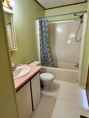 $25,000 | 1100 South Main Street, Unit 171, Adrian, MI 49221