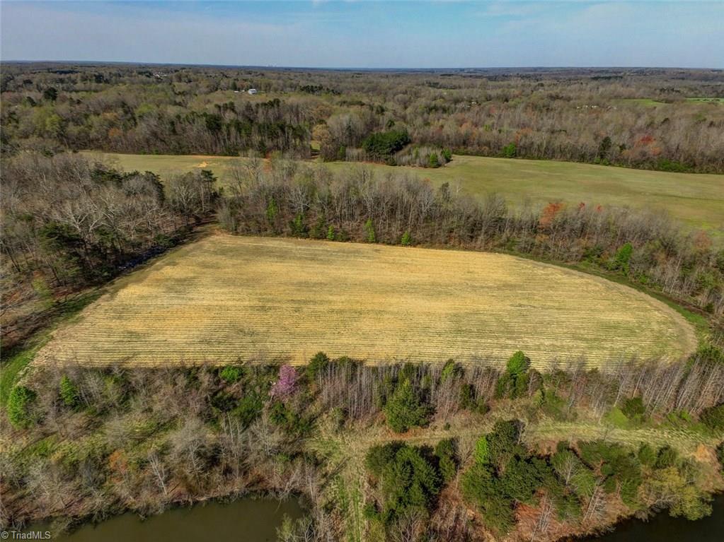 4229 McIntyre Road Gibsonville, NC 27249 - Photo 11 of 15 Gallery Image 11