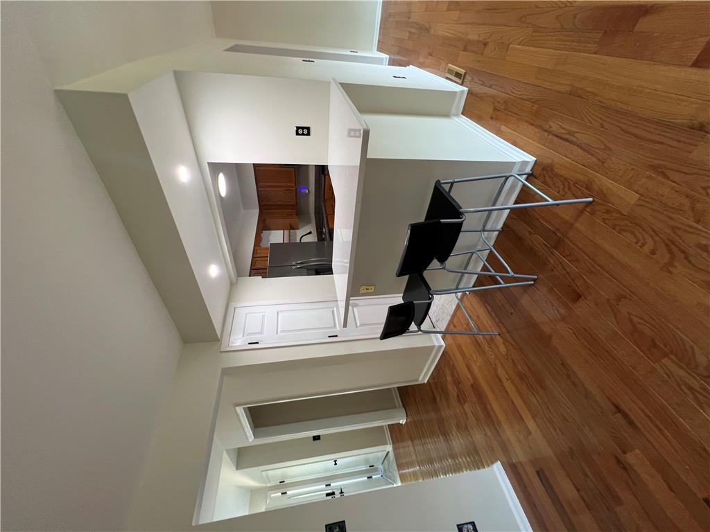 896 Briarstone Road Bethlehem, PA 18017 - Photo 6 of 37 Hardwood floors meet a convenient breakfast bar that opens directly to the kitchen.